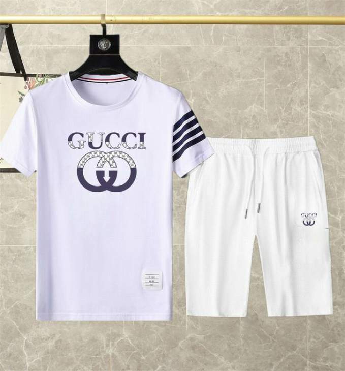 Picture of Gucci Shirt Pant Suits _SKUGucciM-3XL12yn17821532